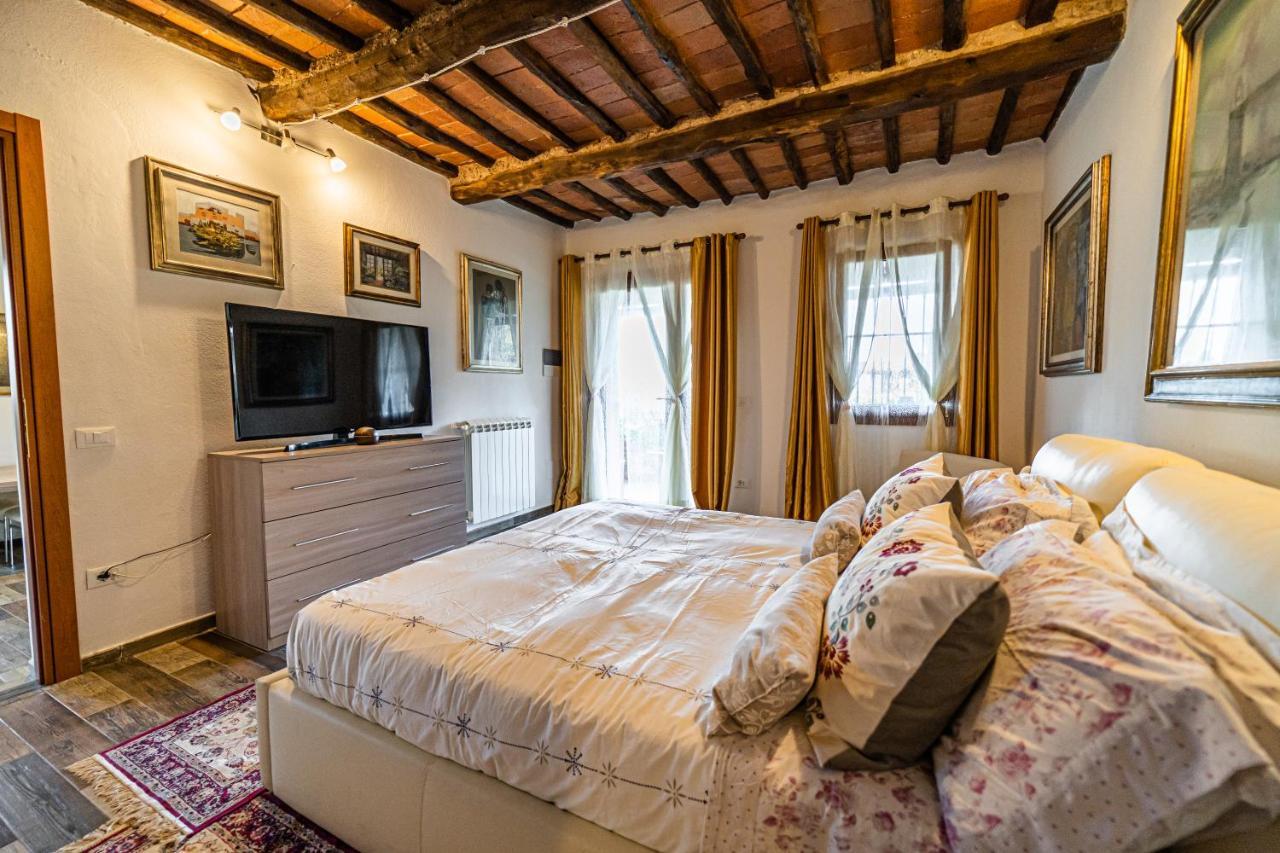 Appartamenti Casa Santi ปอร์โตแฟร์ราโย ภายนอก รูปภาพ